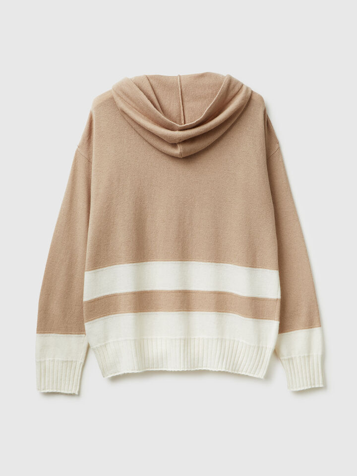SWEATER W/HOOD Mujer image number 6